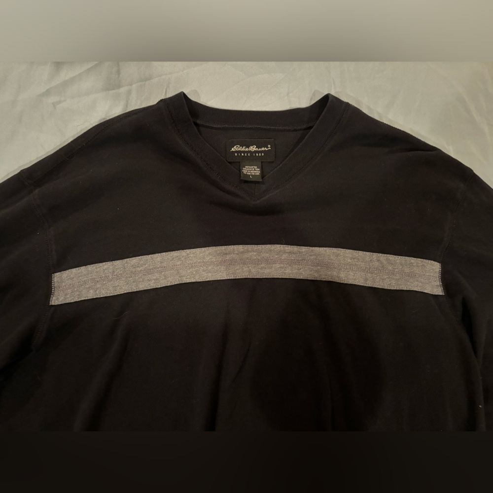 Eddie Bauer crew neck